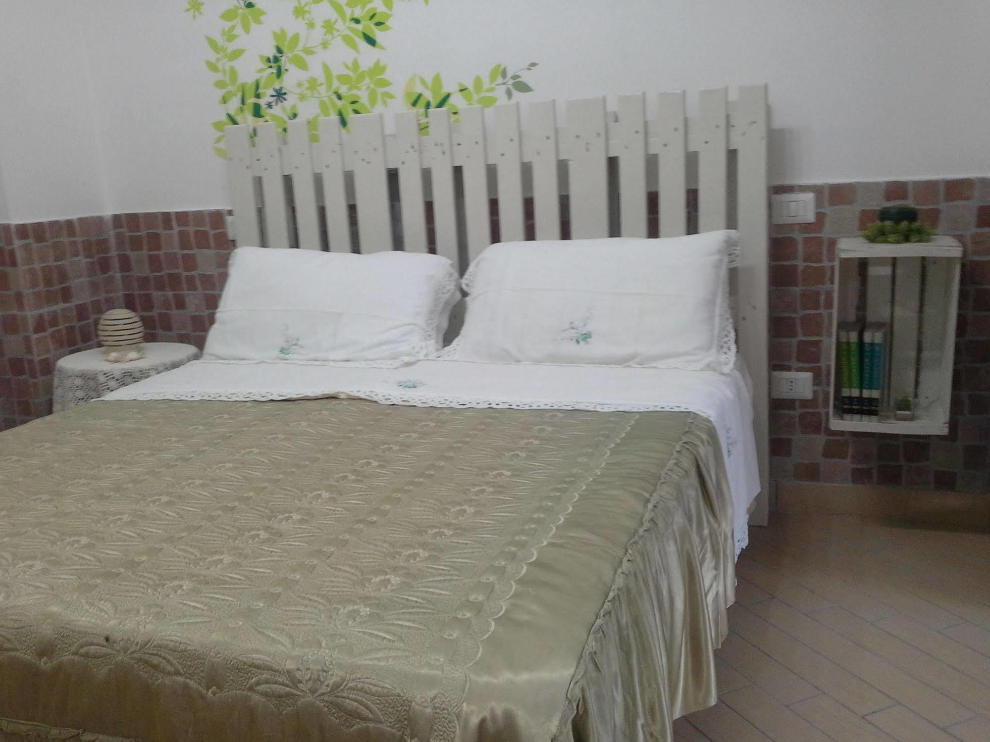 나폴리 I Giardini Di Capodimonte 2 B&B 외부 사진