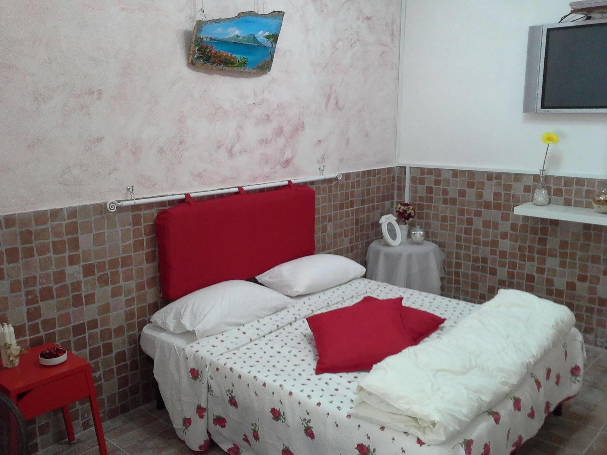 나폴리 I Giardini Di Capodimonte 2 B&B 외부 사진